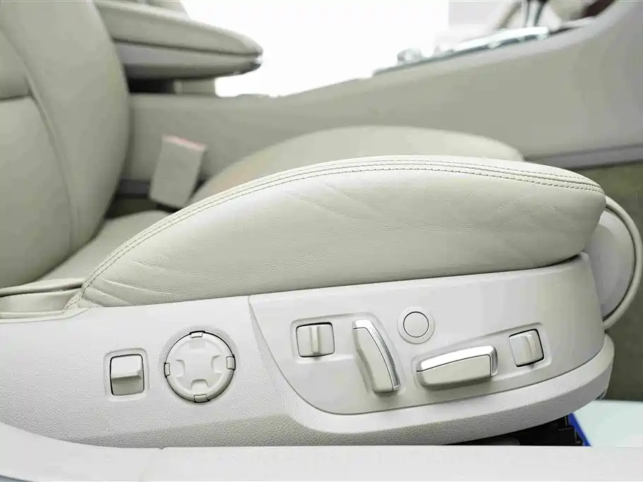 Audi A8 — миниатюра 26