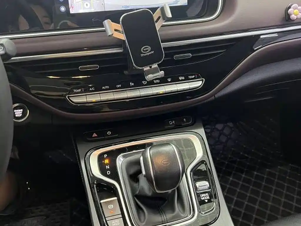 GAC Motor Trumpchi M6 — миниатюра 11