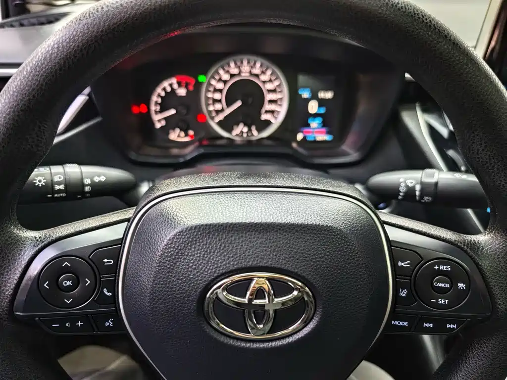 Toyota Corolla — миниатюра 14