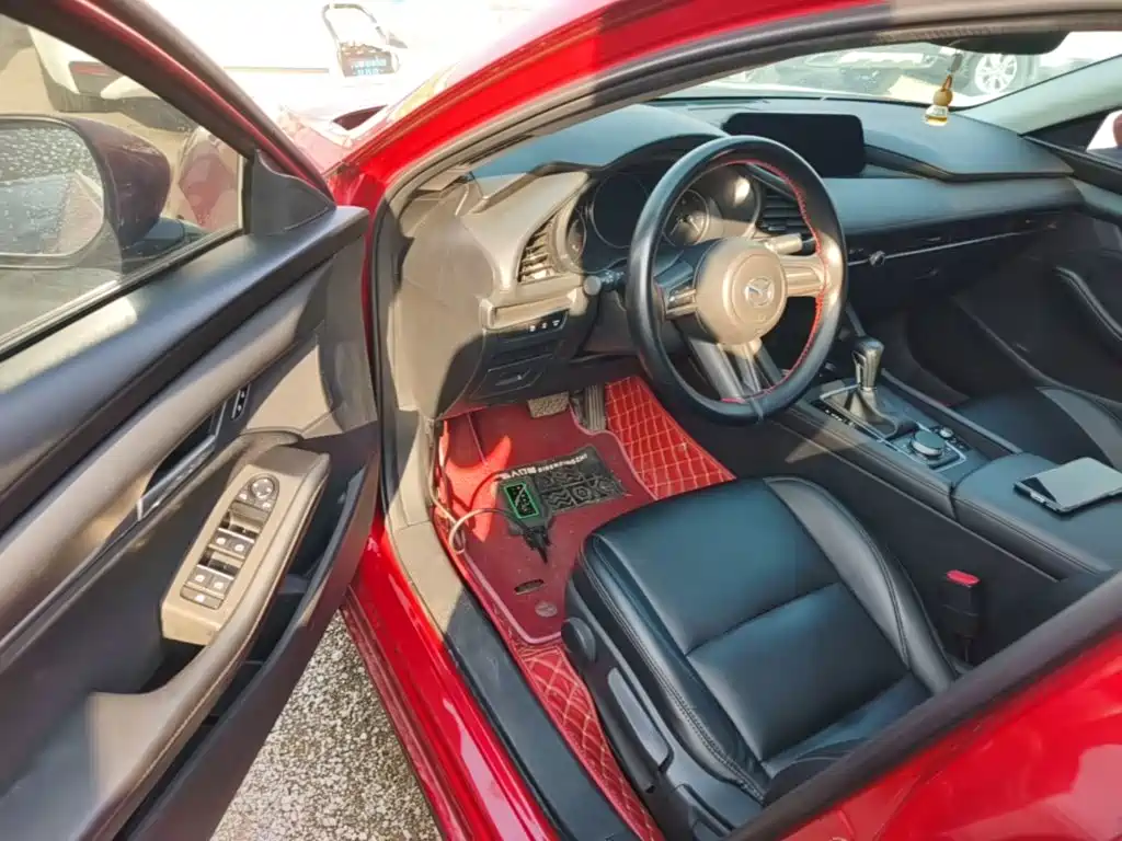 Mazda 3 Axela — миниатюра 16