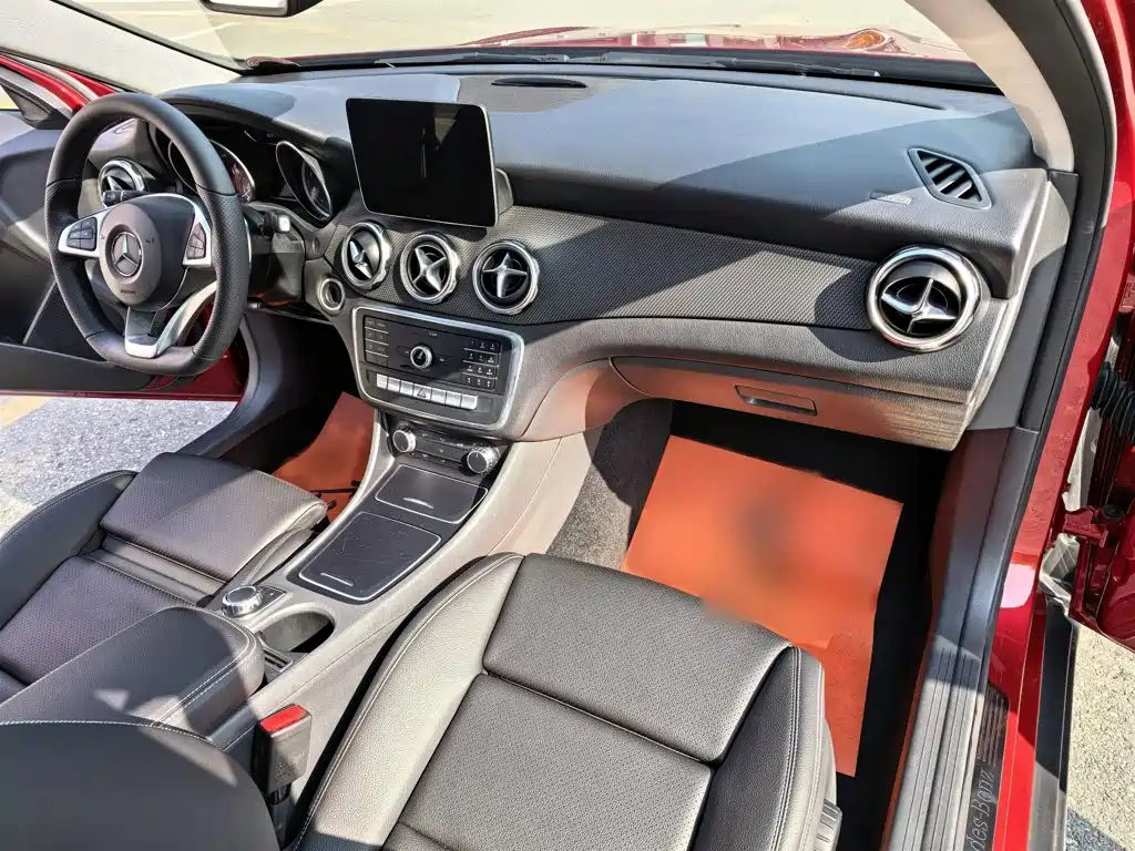 Mercedes-Benz GLA — миниатюра 5