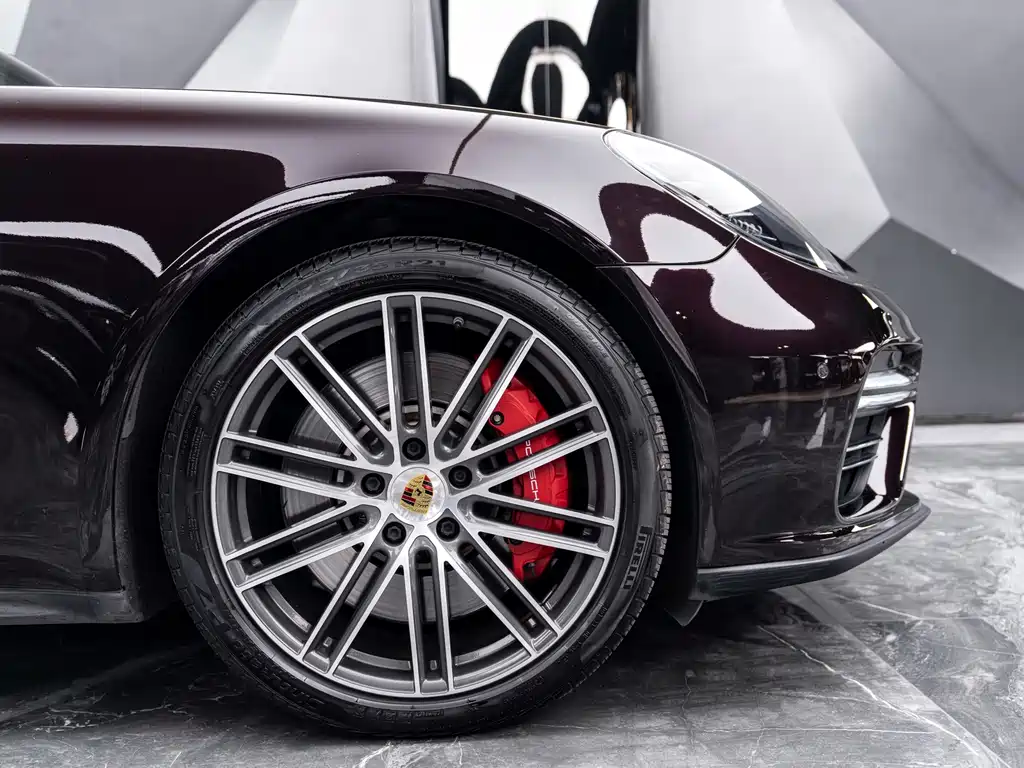 Porsche Panamera — миниатюра 7