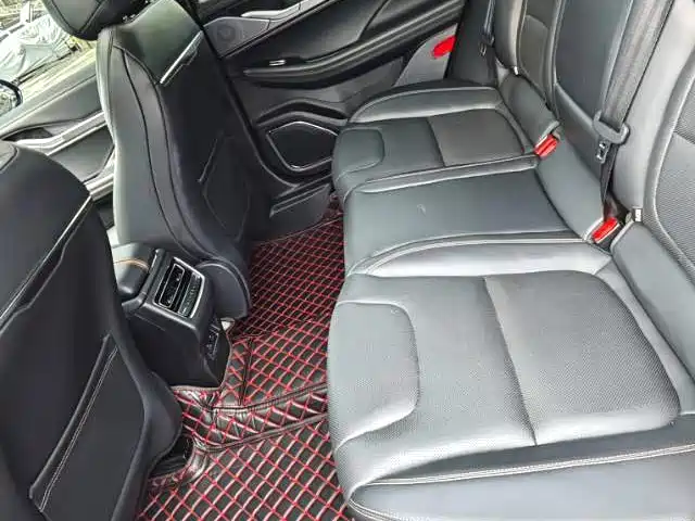Lincoln Z — миниатюра 6