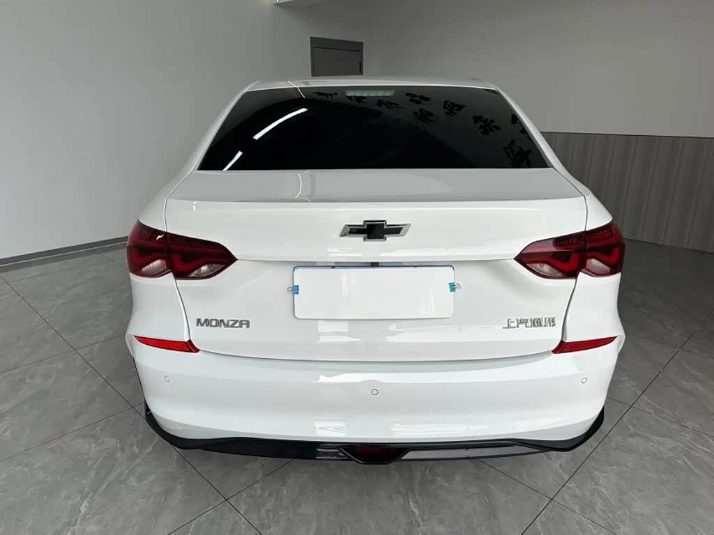Chevrolet Monza 1.5 л 2022 г. Белый, пробег 25000 км