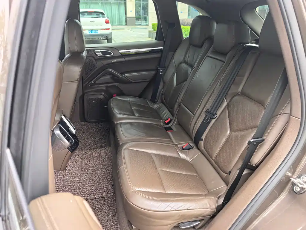 Porsche Cayenne 2011 Cayenne 3.0T