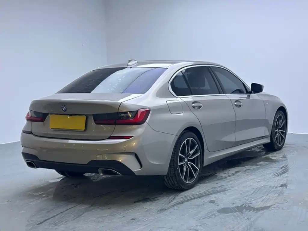 BMW 3 Series — миниатюра 6