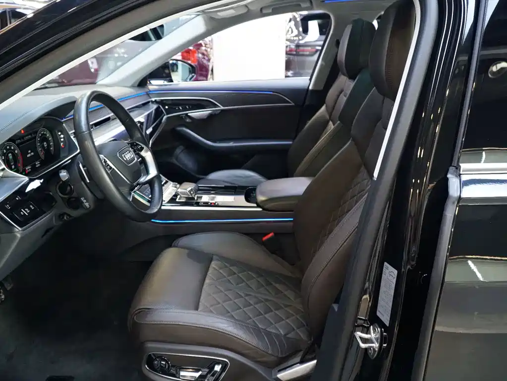 Audi A8 — миниатюра 7