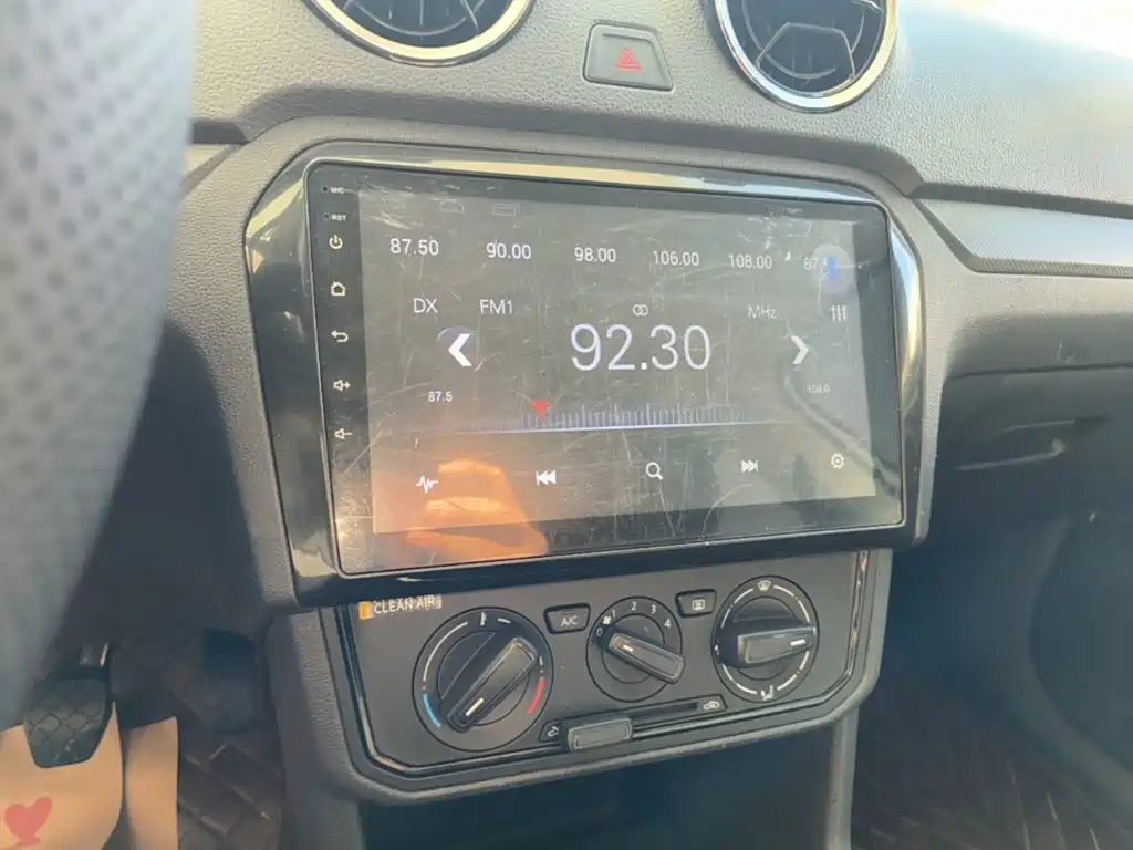 Volkswagen Jetta — миниатюра 13