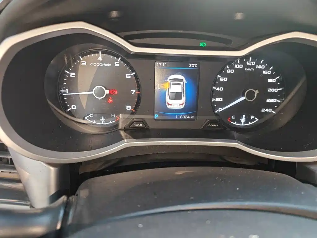 Geely Emgrand GL — миниатюра 5
