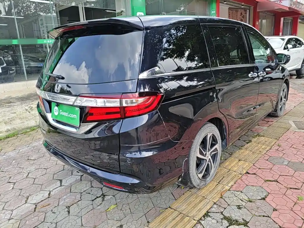 Honda Odyssey — миниатюра 7