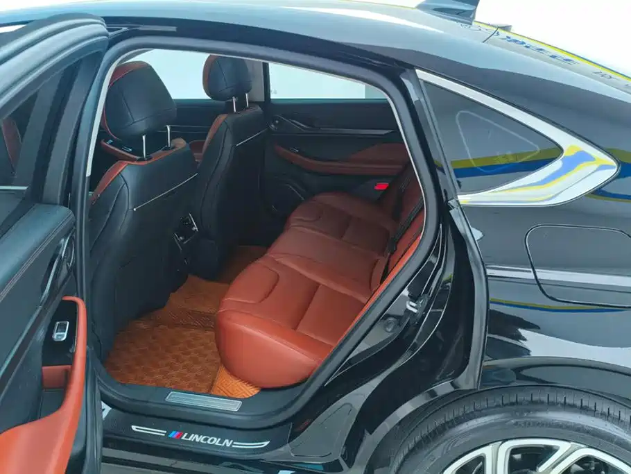 Lincoln Z — миниатюра 11