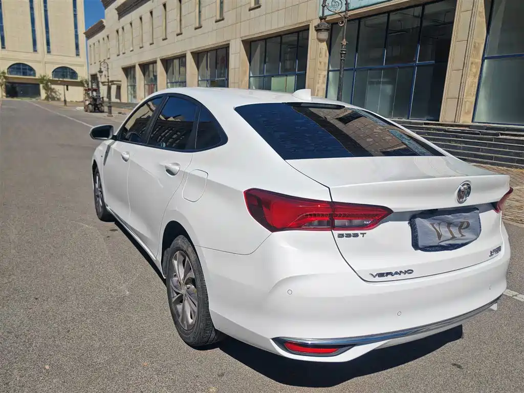 Buick Verano — миниатюра 19