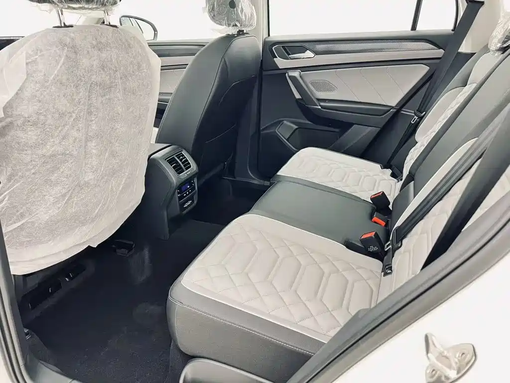 Volkswagen Tayron — миниатюра 13