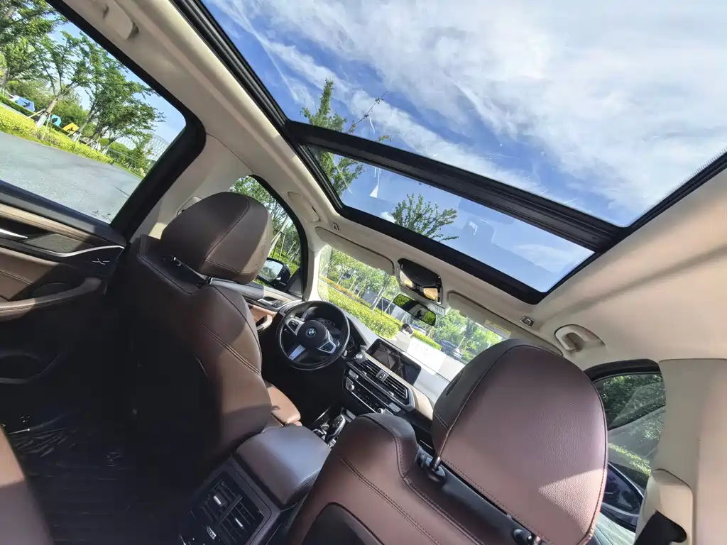 BMW X3 — миниатюра 13