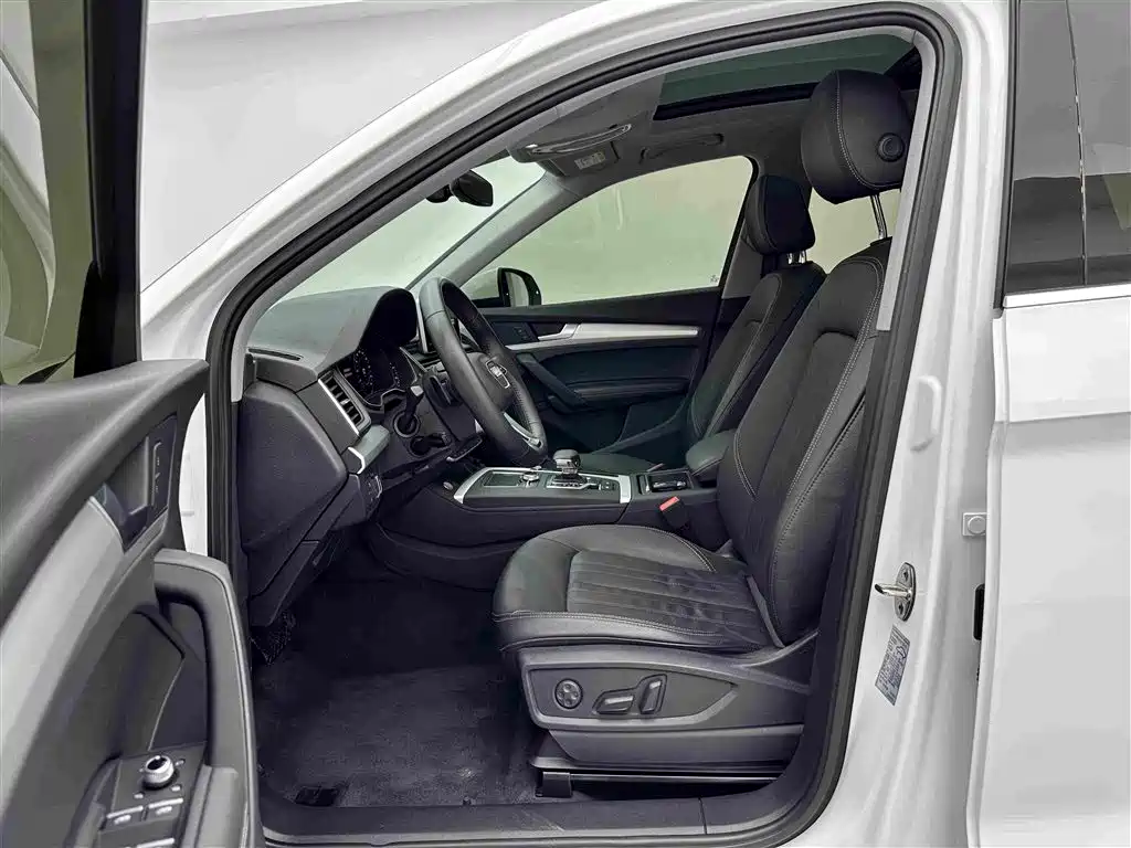 Audi Q5L — миниатюра 19