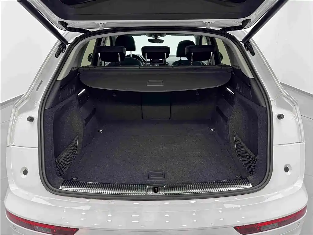 Audi Q5L — миниатюра 26