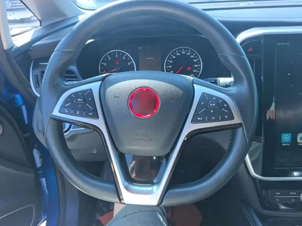 BYD MAX — миниатюра 11