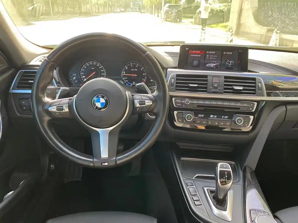 BMW 3 Series 3 2018 320Li M Sport