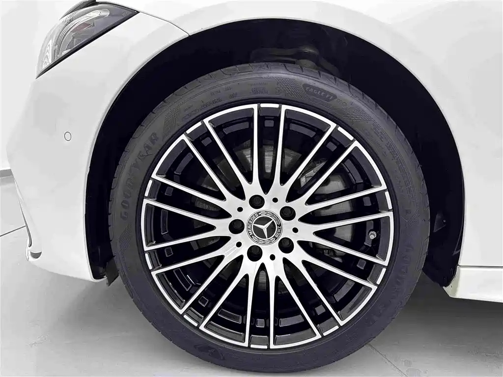 Mercedes-Benz C-Class — миниатюра 29