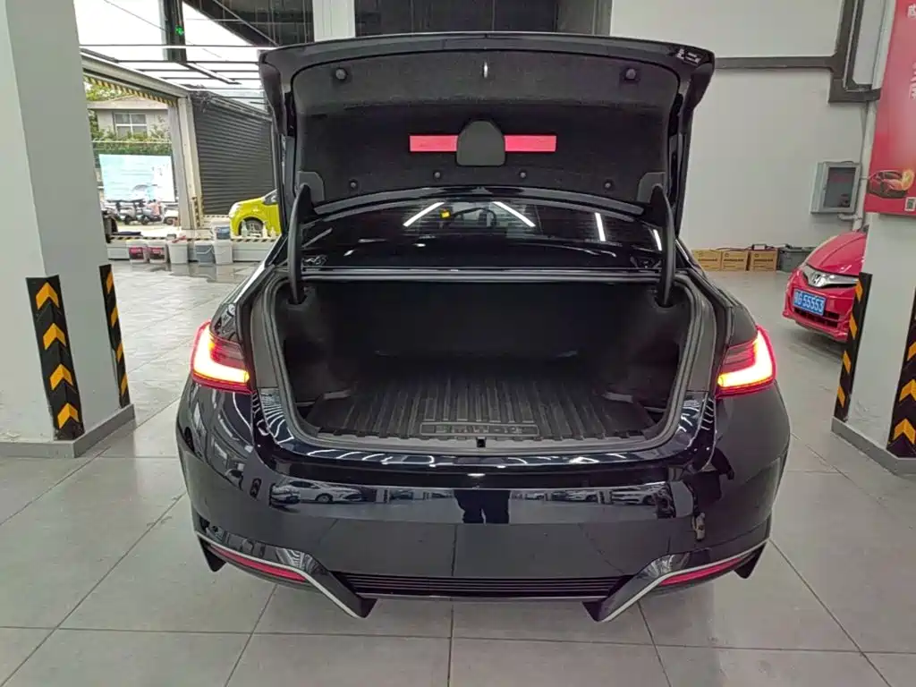 BMW i3 — миниатюра 19
