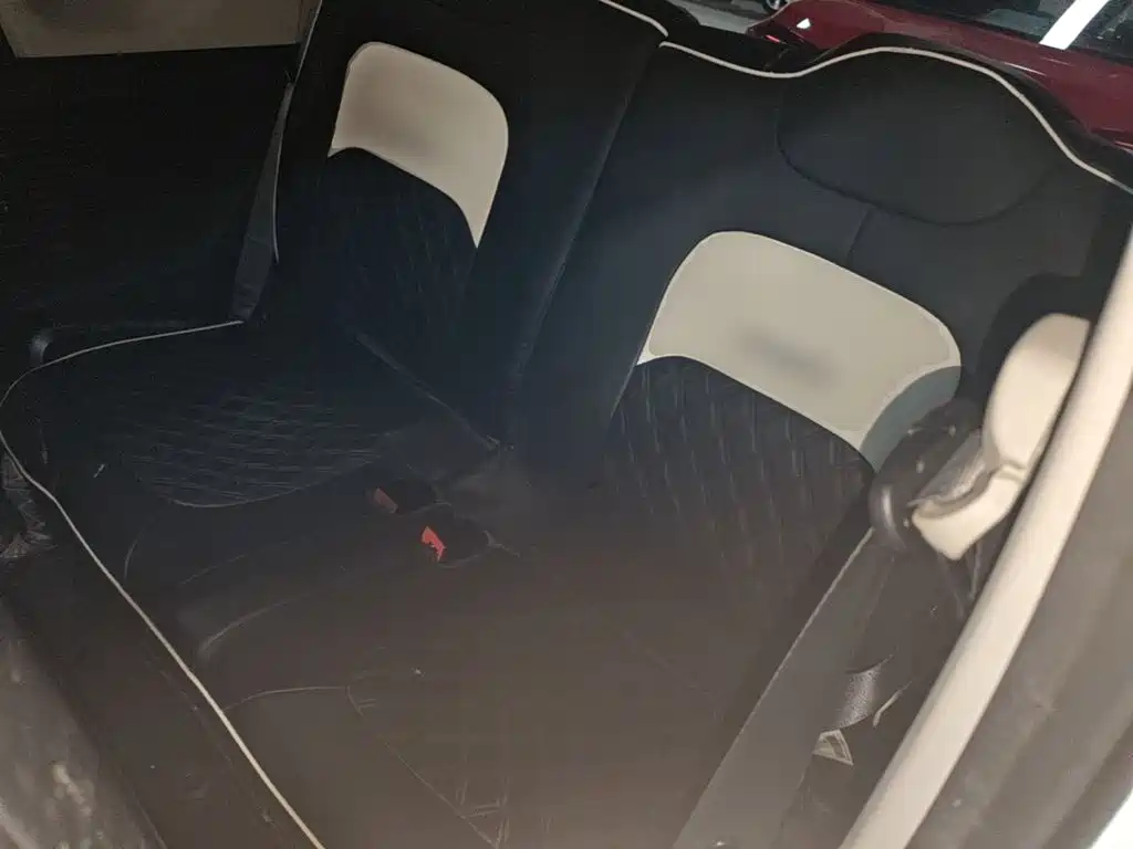 Wuling MINIEV — миниатюра 17
