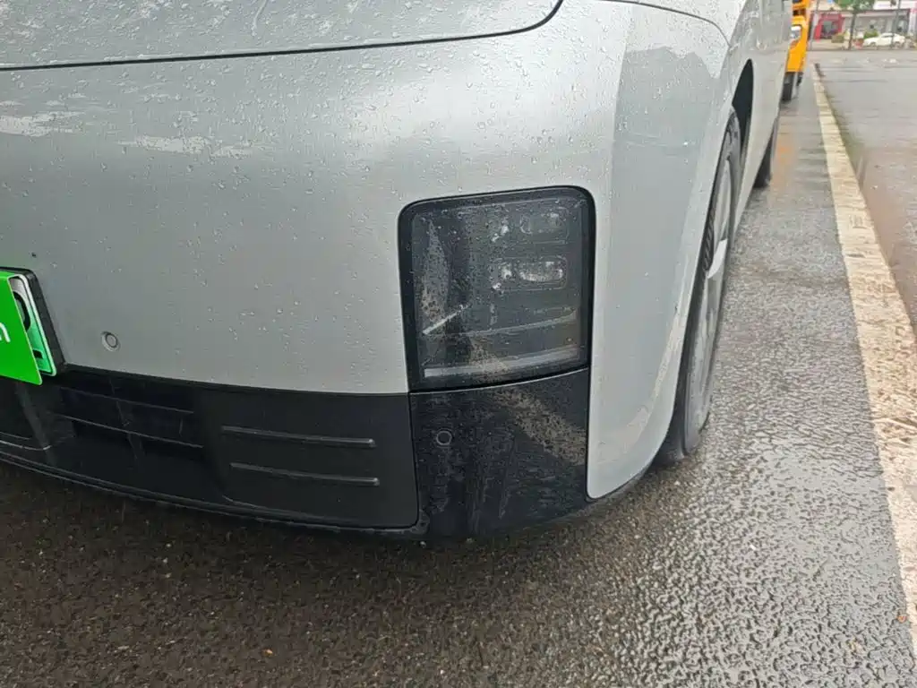 Li Auto Li MEGA — миниатюра 24
