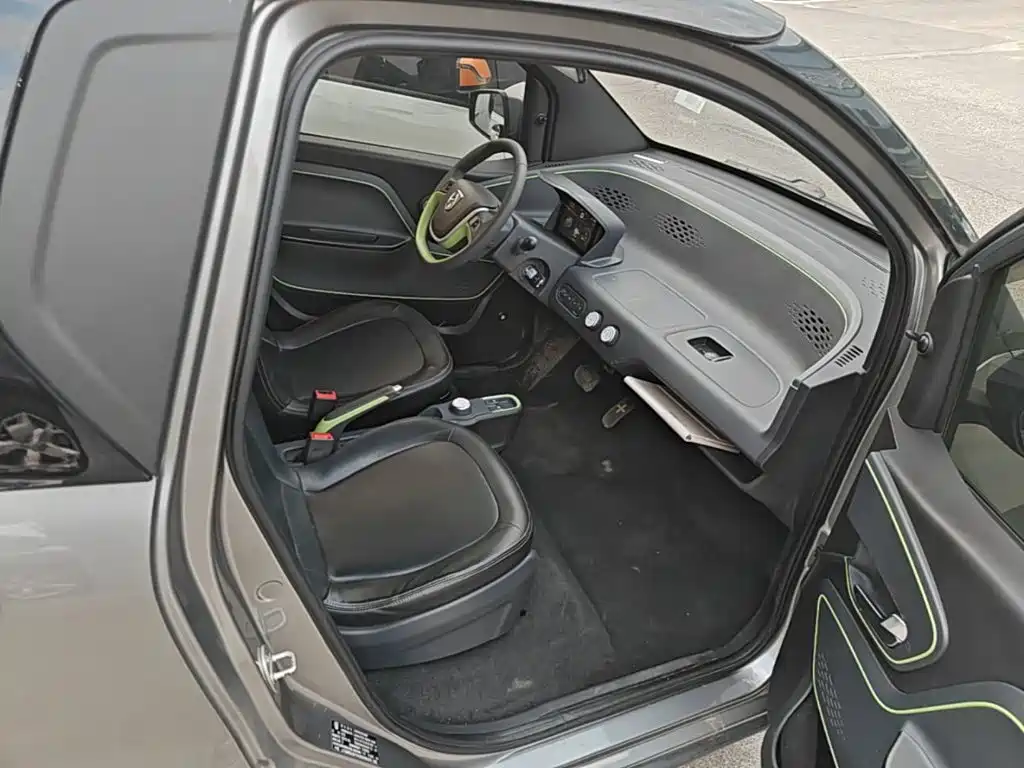 Baojun E100 — миниатюра 25