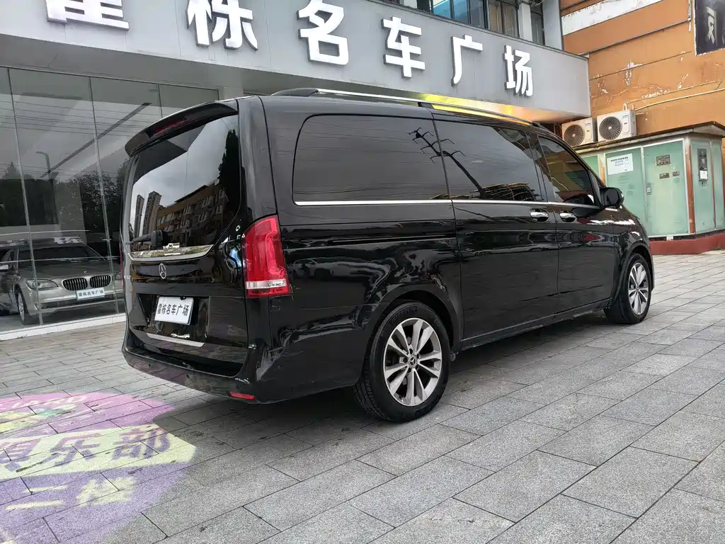 Mercedes-Benz V-Class V 2022 V 260