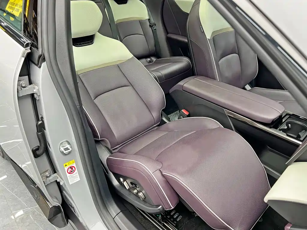 Mazda EZ-60 — миниатюра 27