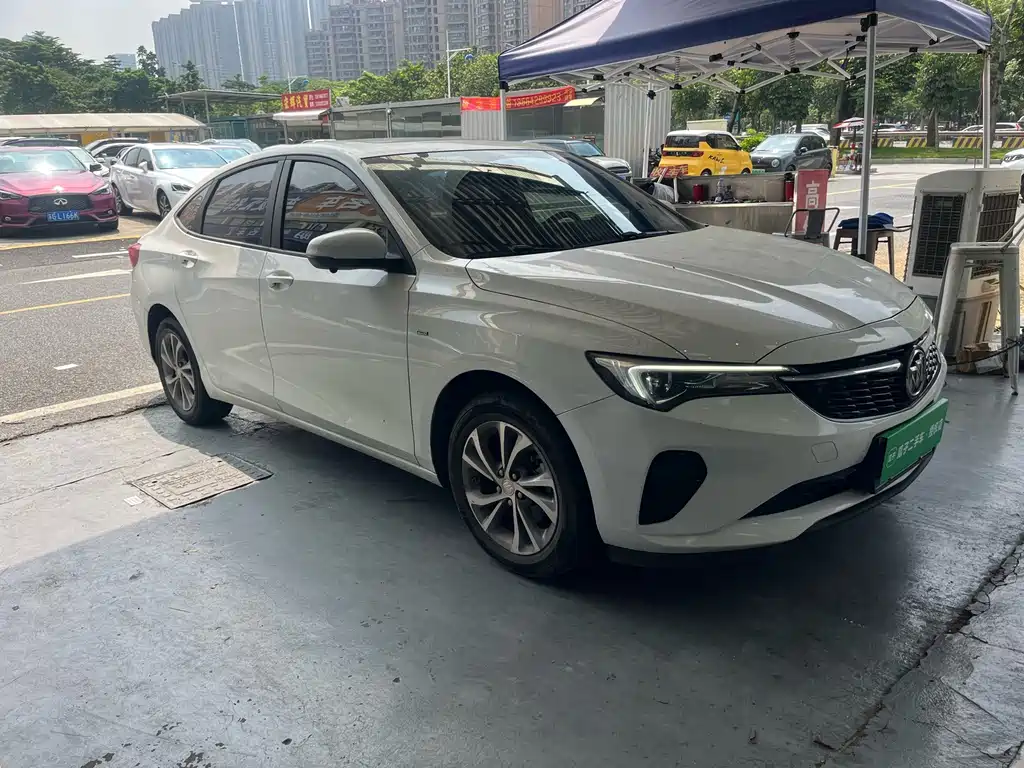 Buick Verano — миниатюра 2