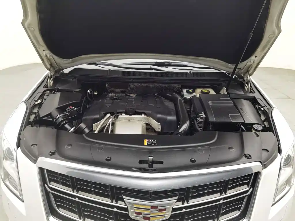 Cadillac XTS — миниатюра 6