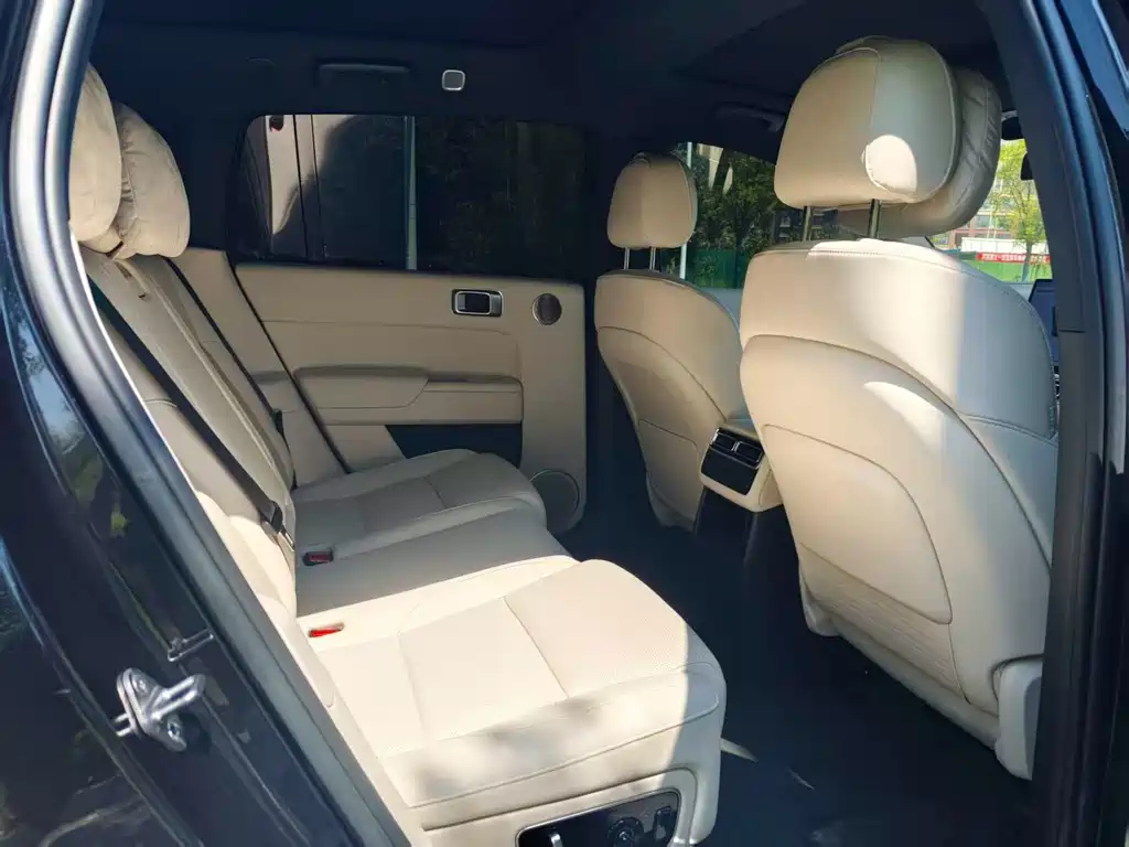 Li Auto Li L7 — миниатюра 24