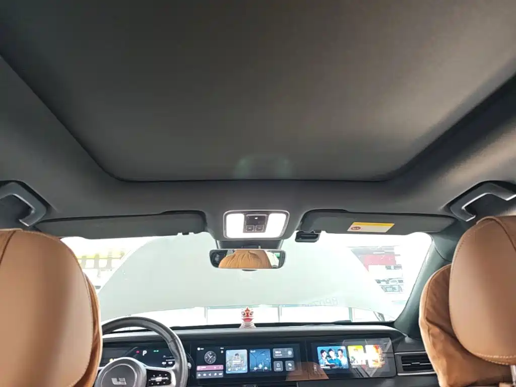 Li Auto Li ONE — миниатюра 18