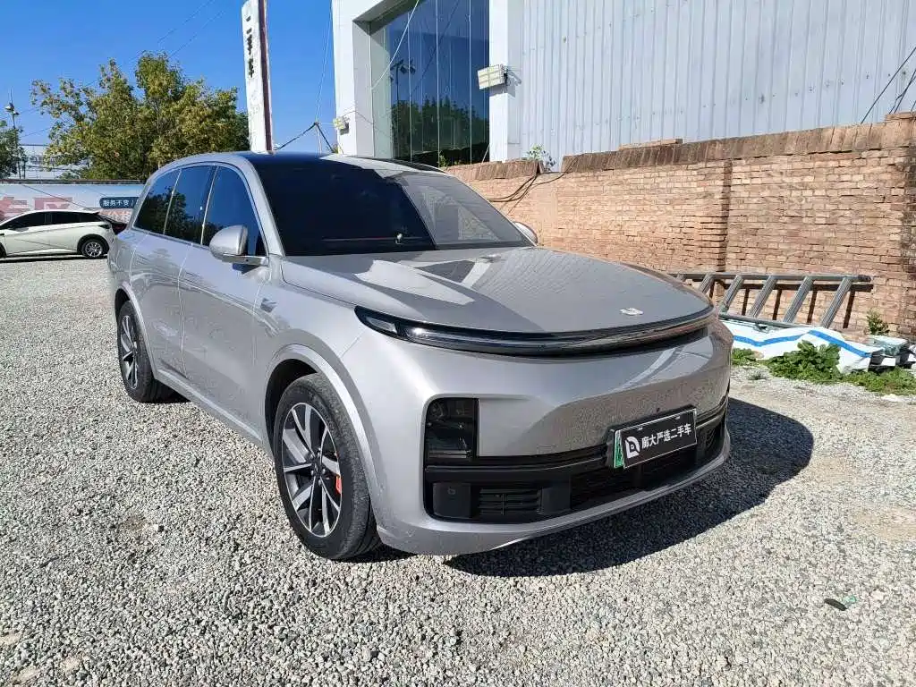 Li Auto Li L8 — миниатюра 3