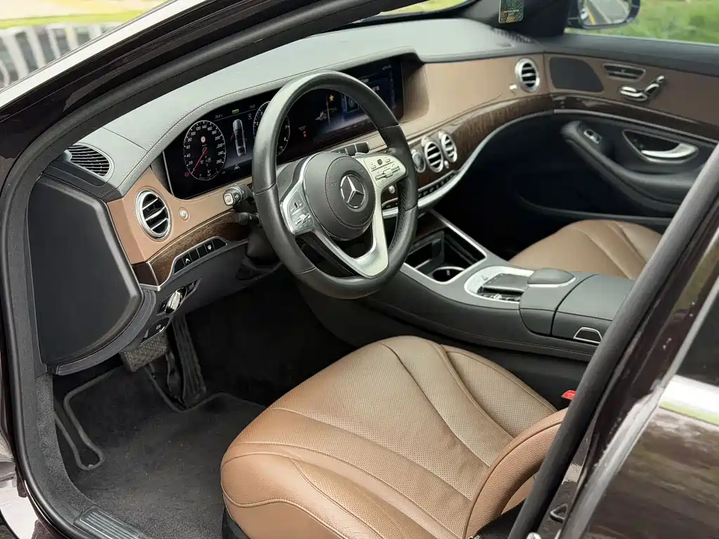 Mercedes-Benz S-Class — миниатюра 5