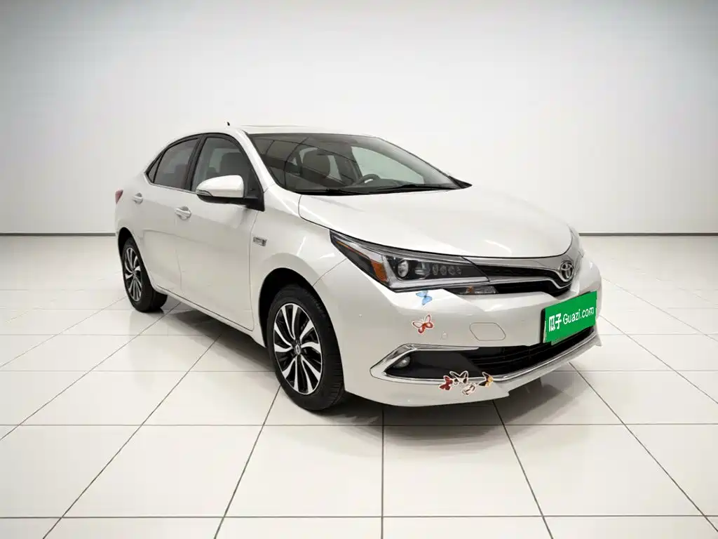Toyota Corolla Hybrid — миниатюра 3