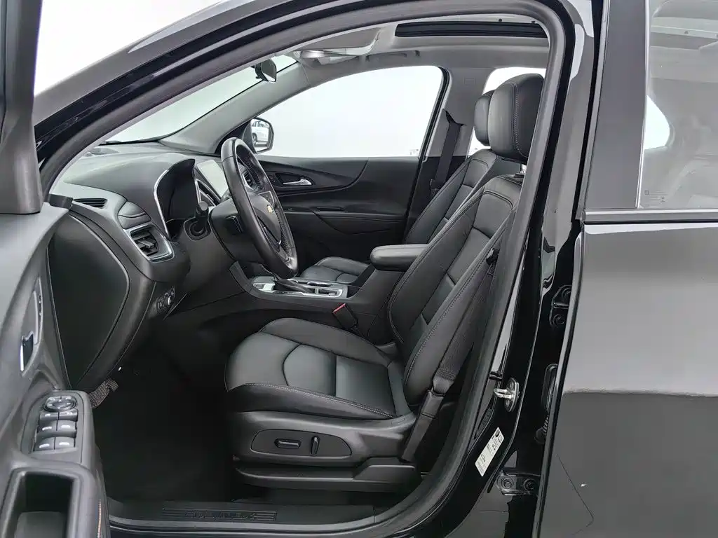 Chevrolet Equinox — миниатюра 10