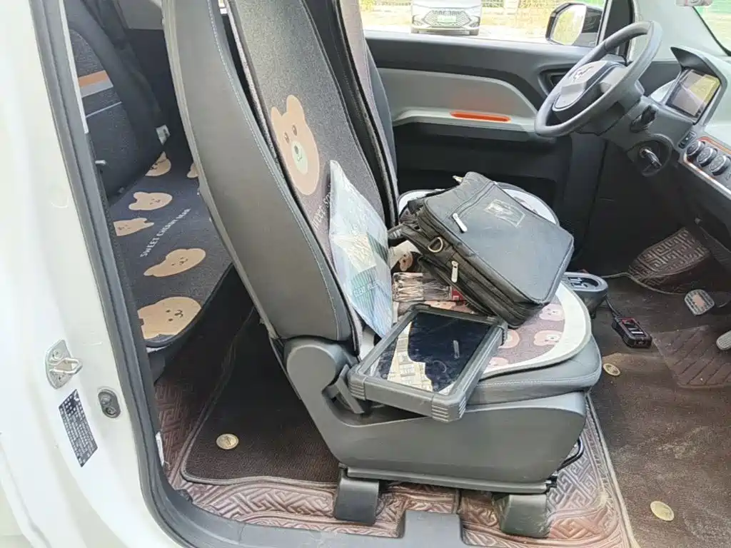 Wuling MINIEV — миниатюра 25