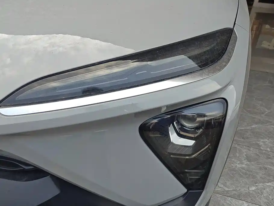 NIO ES6 — миниатюра 5
