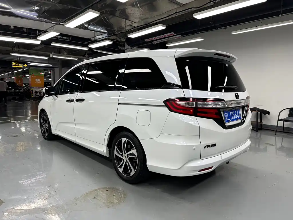 Honda Odyssey — миниатюра 6