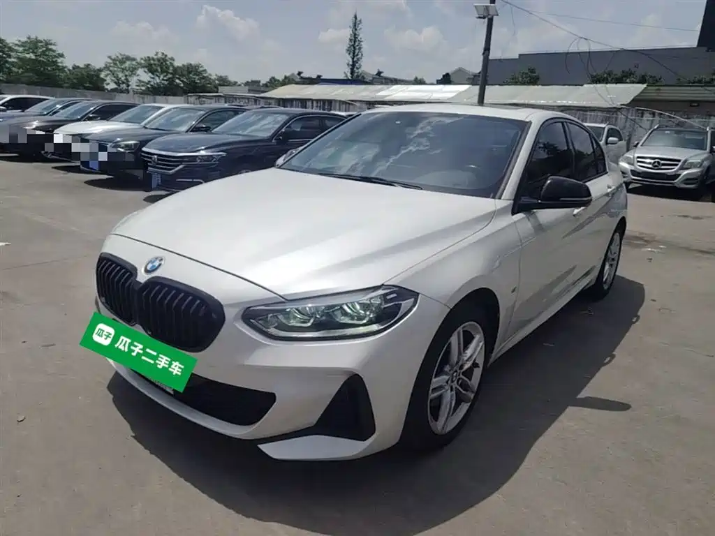 BMW 1 Series 2021