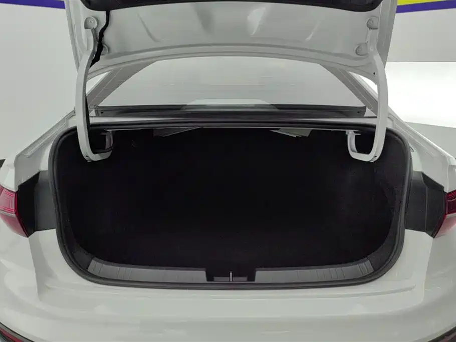 Jetta VA7 — миниатюра 4