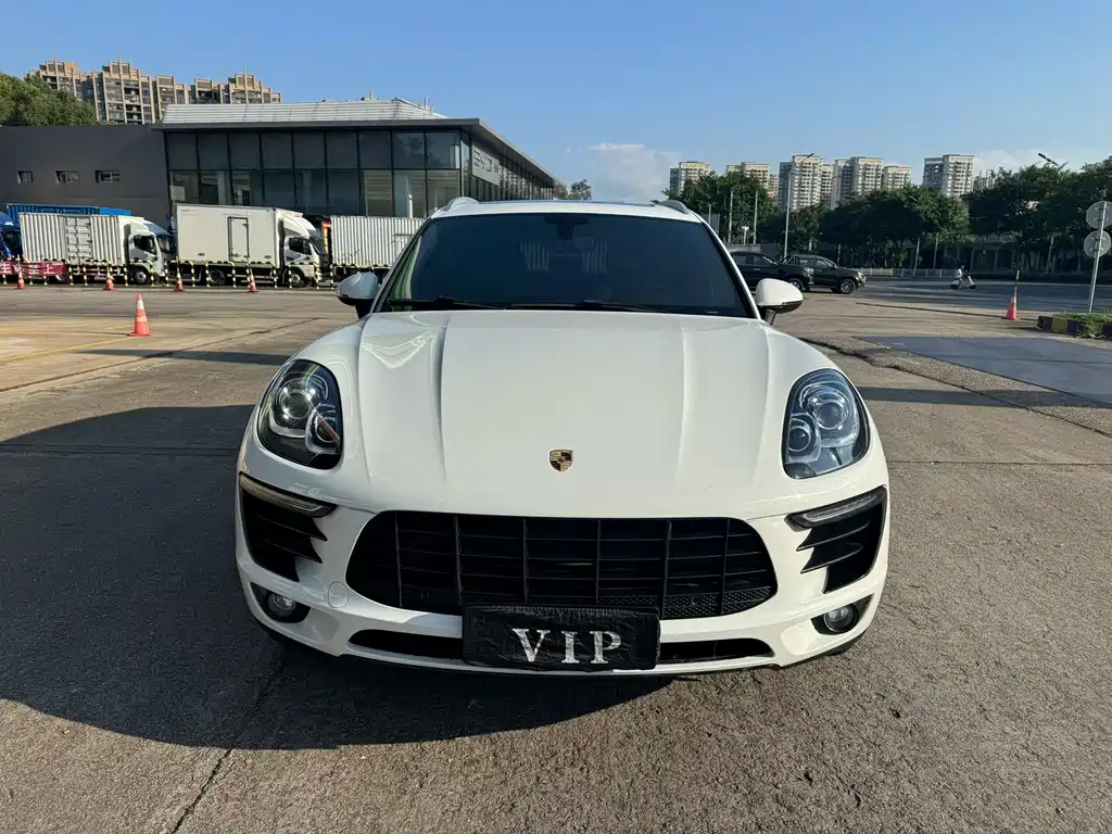 Porsche Macan — миниатюра 2