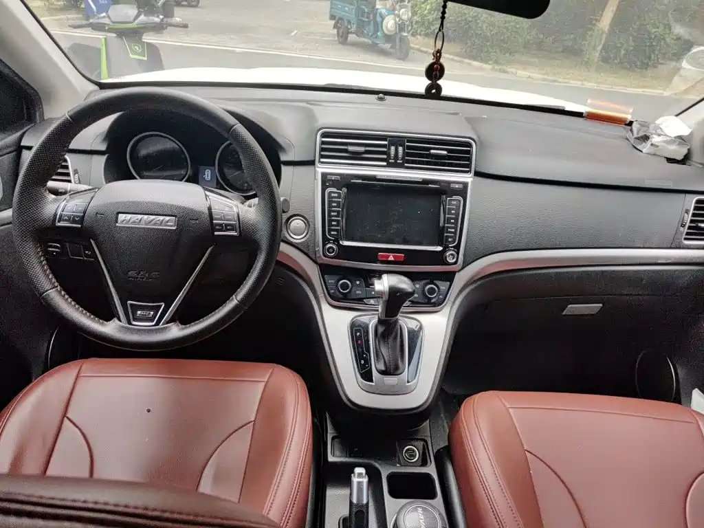 Haval M6 — миниатюра 5