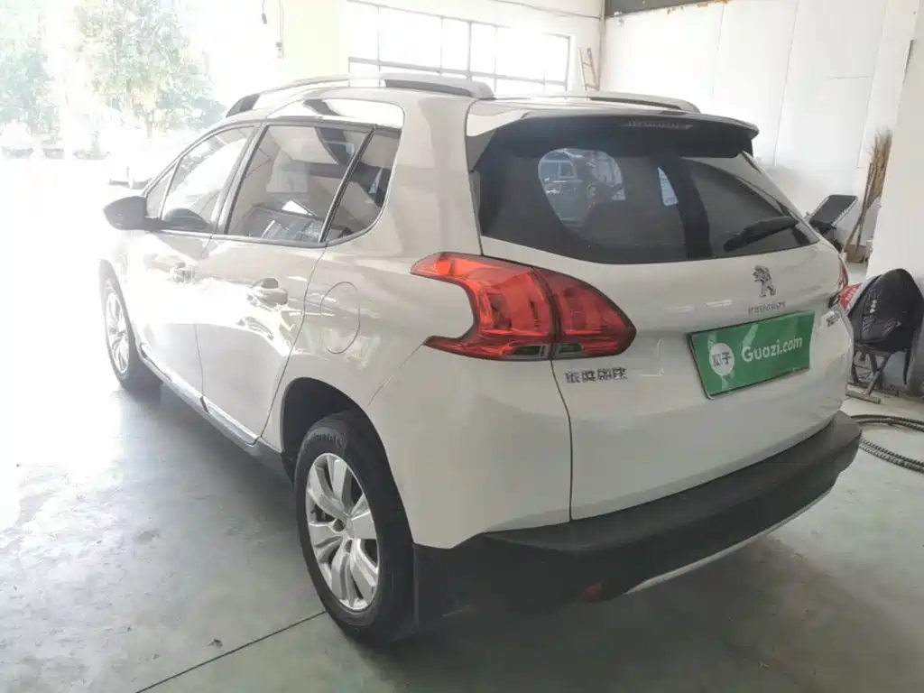 Peugeot 2008 — миниатюра 5