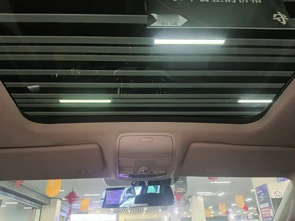 Volkswagen Sharan — миниатюра 18