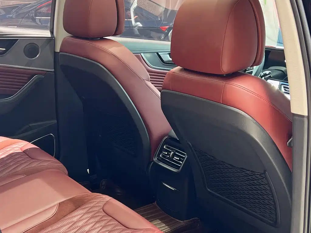 Hongqi Hongqi HS5 — миниатюра 9