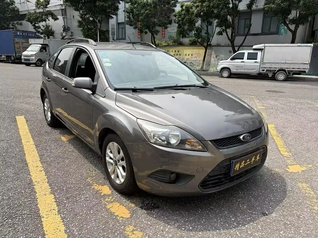 Ford Focus — миниатюра 3