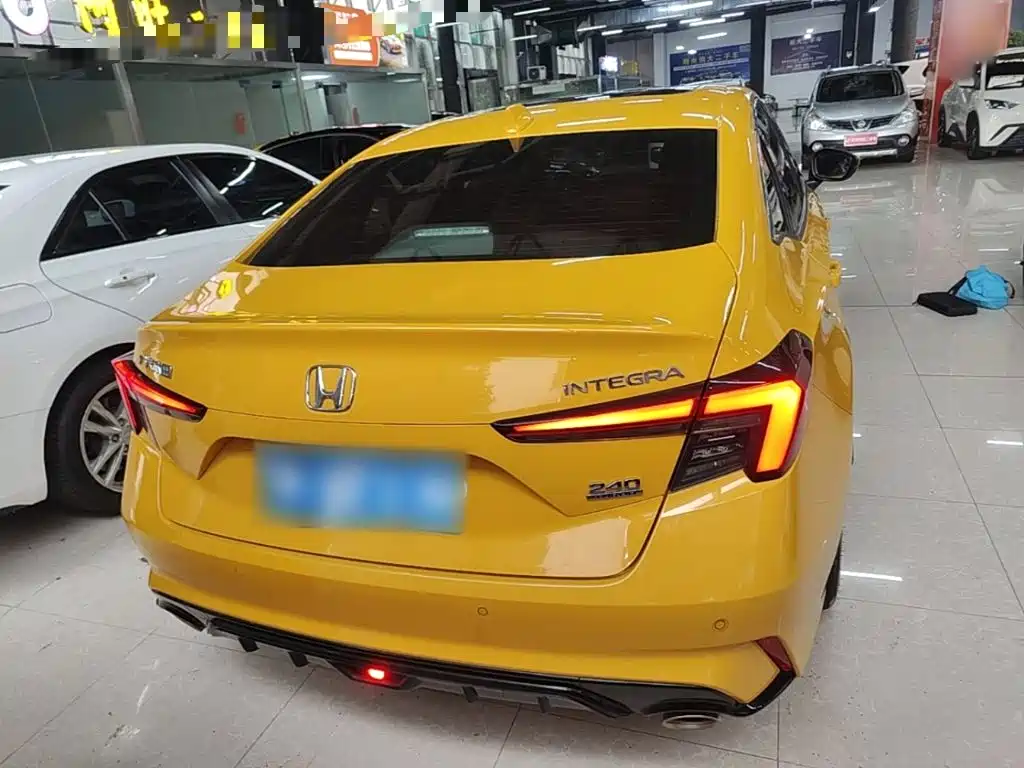 Honda Integra — миниатюра 6
