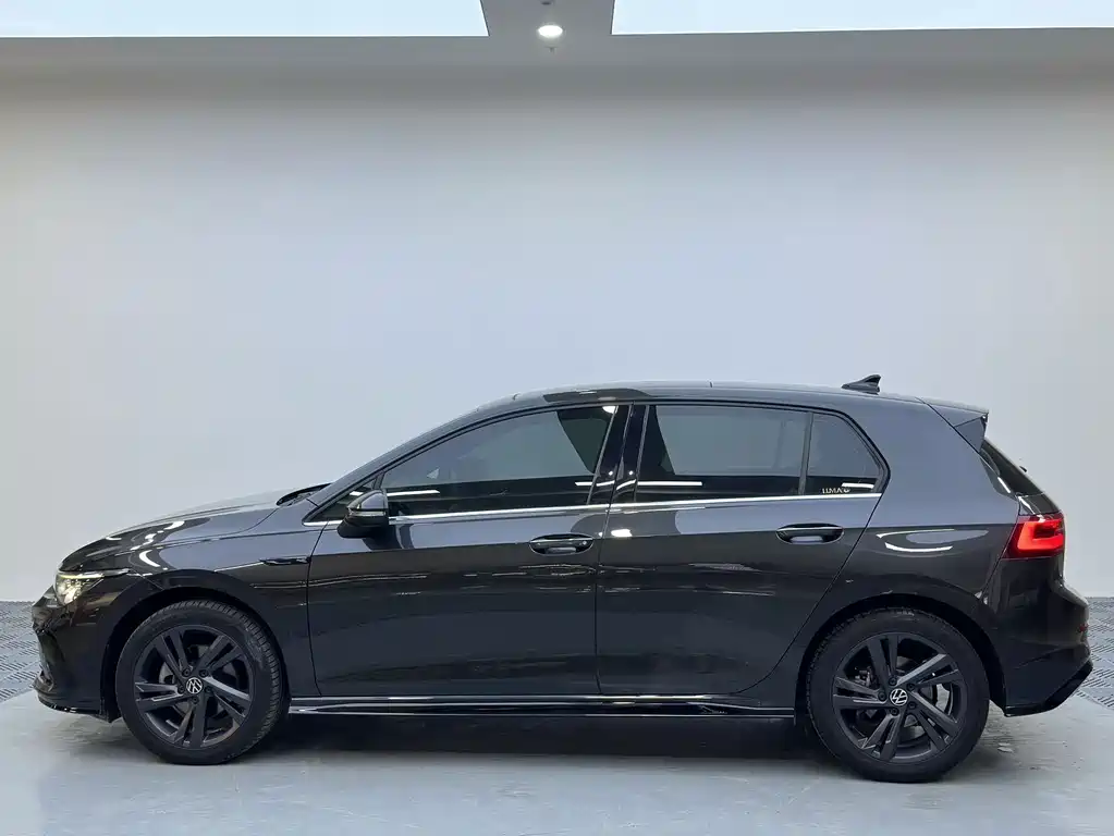 Volkswagen Golf — миниатюра 5